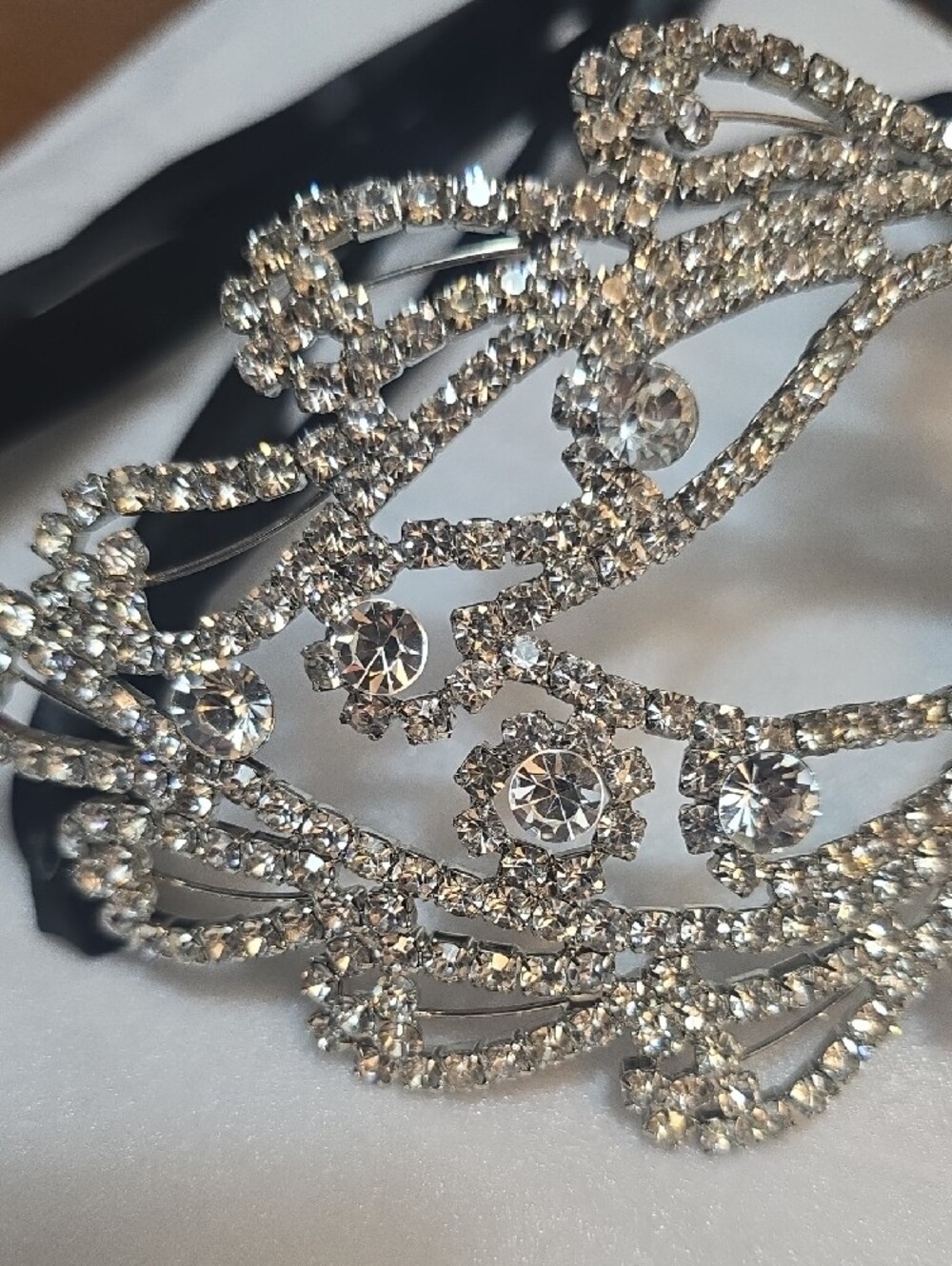 Crystal Rhinestone Masquerade Mask with Black Ribbon - Picture 2 of 3